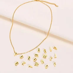 muun STUDIOS Bogstav A-Z Halskæde 18K belagt H074 - Guld Sale