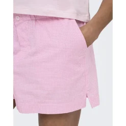 ONLY dame shorts ONLFILUCCA - Fuchsia Pink Checks W BRIGHT WHITE SMALL Sale