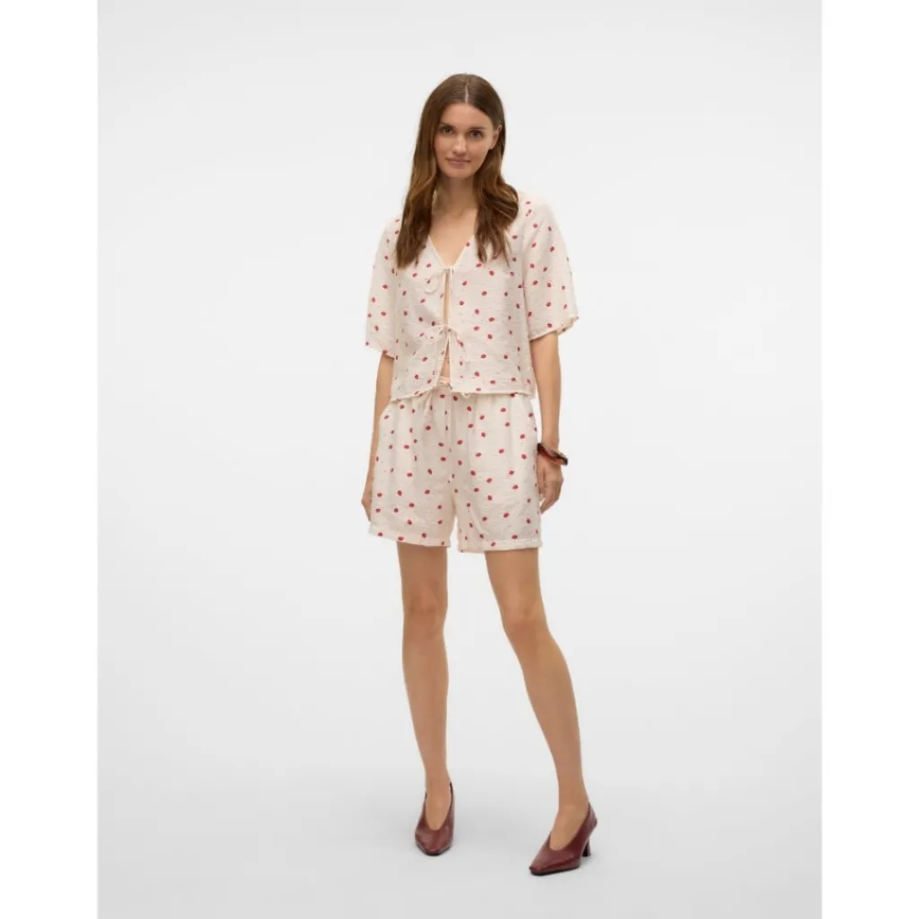 Vero Moda dame bluse VMODETTE - Snow White Strawberry w. dots Sale